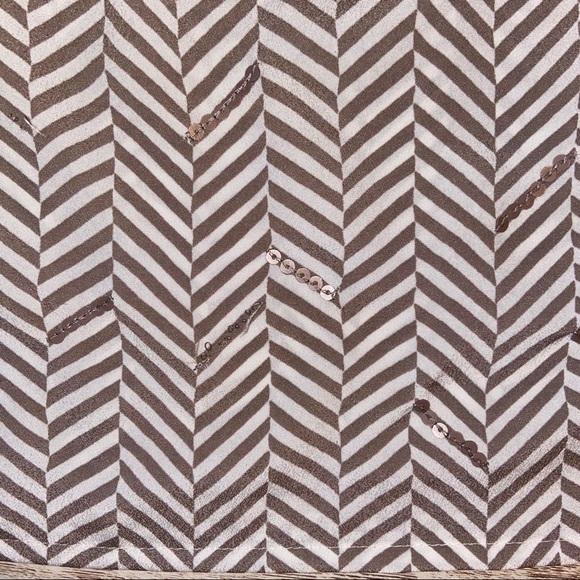 Ann Taylor Loft chevron sequin sleeveless blouse S - Picture 4 of 4
